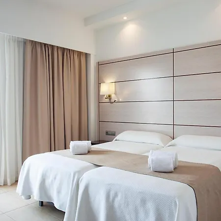 Puchet Hotel 3*
