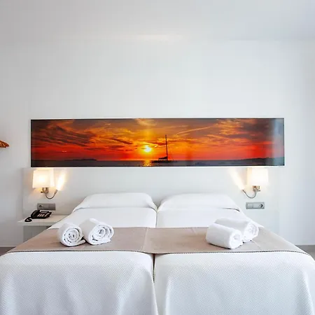 Puchet 3* San Antonio (Ibiza)
